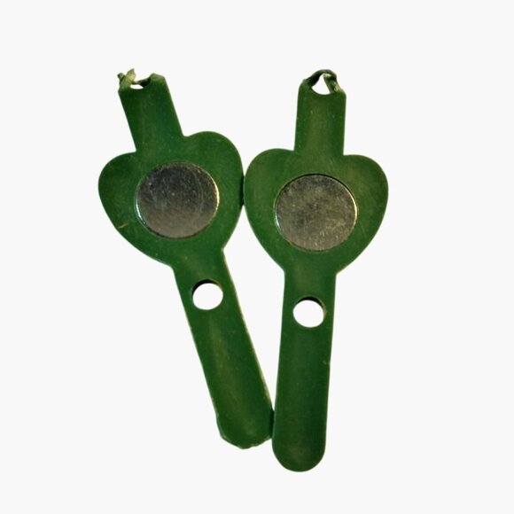 Floral Boutonniere Magnets Corsage Brooches  Wedding Prom Flowers 33 Pairs - Picture 6 of 9